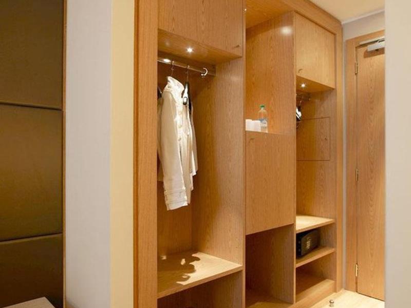 0BB185F0A264F8811CD859BCAA220381