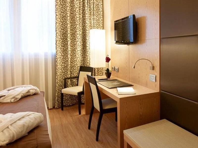 3A1E8BA7B29E702CBB3B0826DCF8E7F5