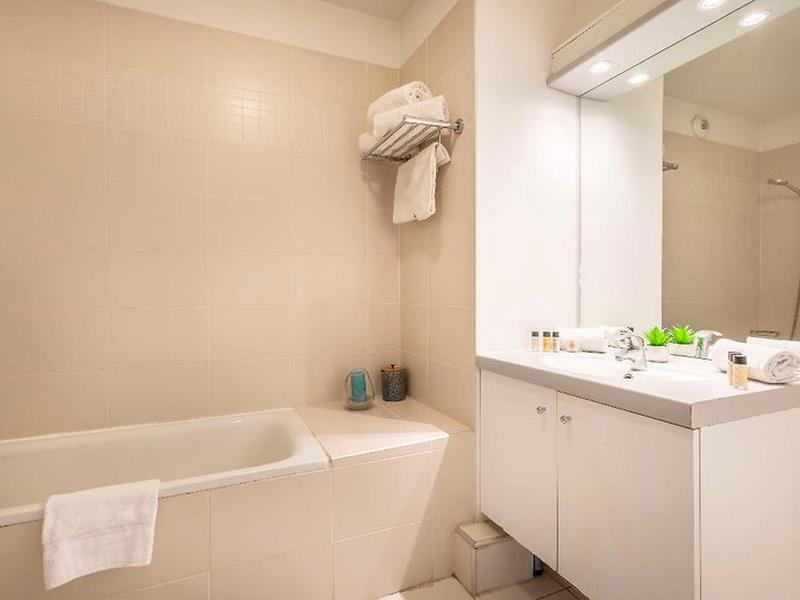 80F51C85C5BE8B0883FCD7FABD306756