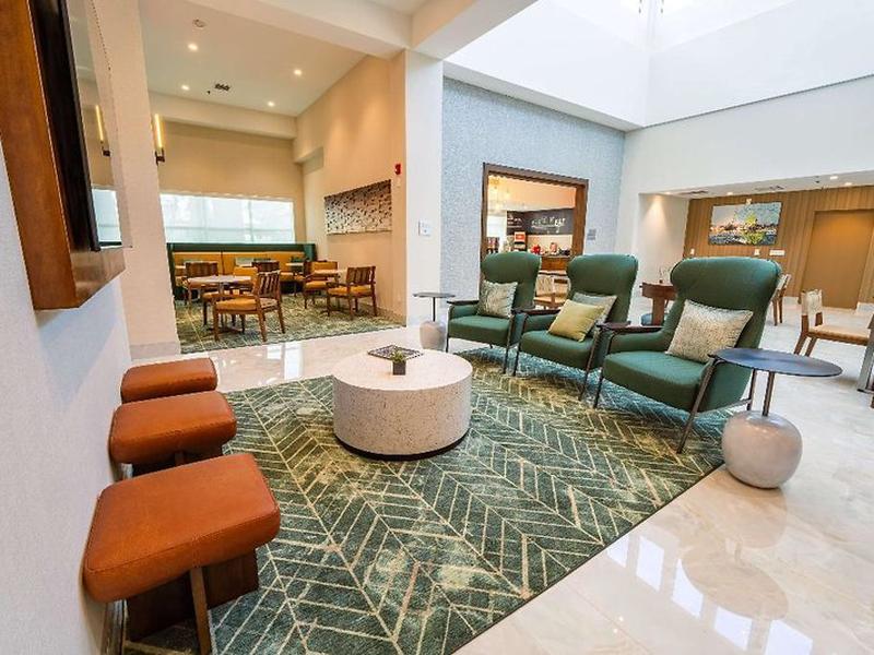 76C8525EDB7E1A061DF0F5F2BD380D4E