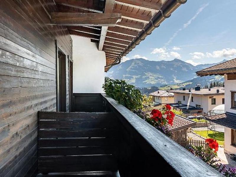 3910EBD151D1B130B6A0F18BF036447F