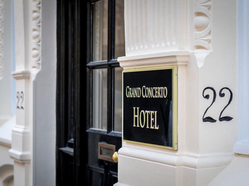 7E17B2F3094DA5298BCAB23E93E8DD9D