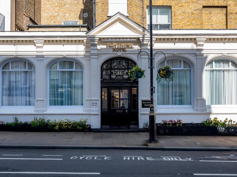 AC95C4F9823E6482D13203BBCEEBFFD4