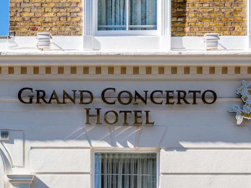 5B32903EEC58840942A5D7B2DAB4C30E