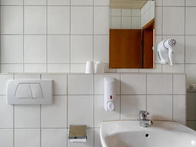 8D21939FDC5295491ABC230939B20271