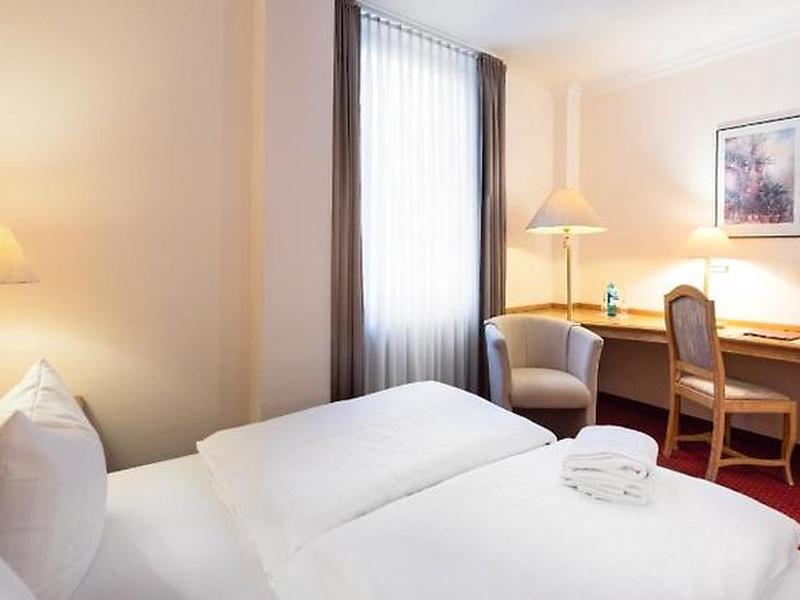 590D53B2B88AF0832FDD2DB17F5054E9