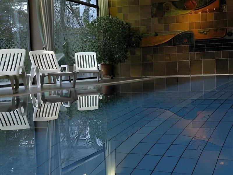 AD50E2B9678E88F28D9142D371083A43