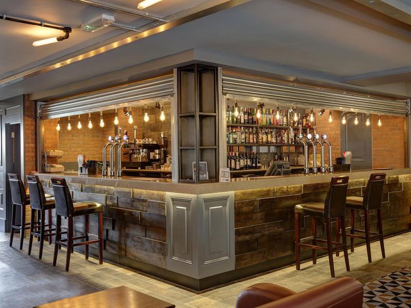 9581251B6AE3701FF3D89DB22A6C701E