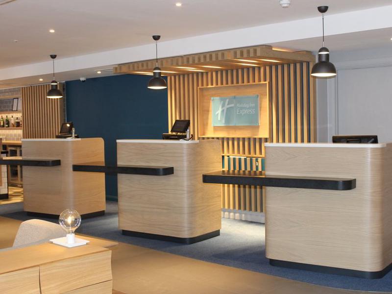 500FE268D9AD72DA8B9CED903B6A2AB7