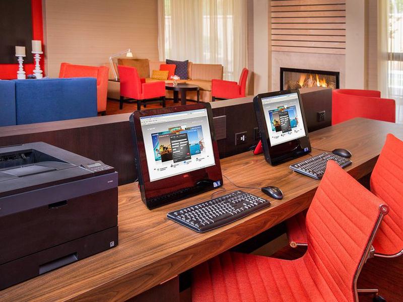 15A1513797F02BCB41F34476FEF33D85