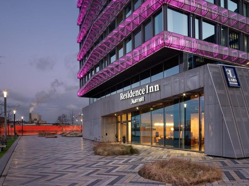 15F5812DB58D5336D29517DD5E8D6BF9