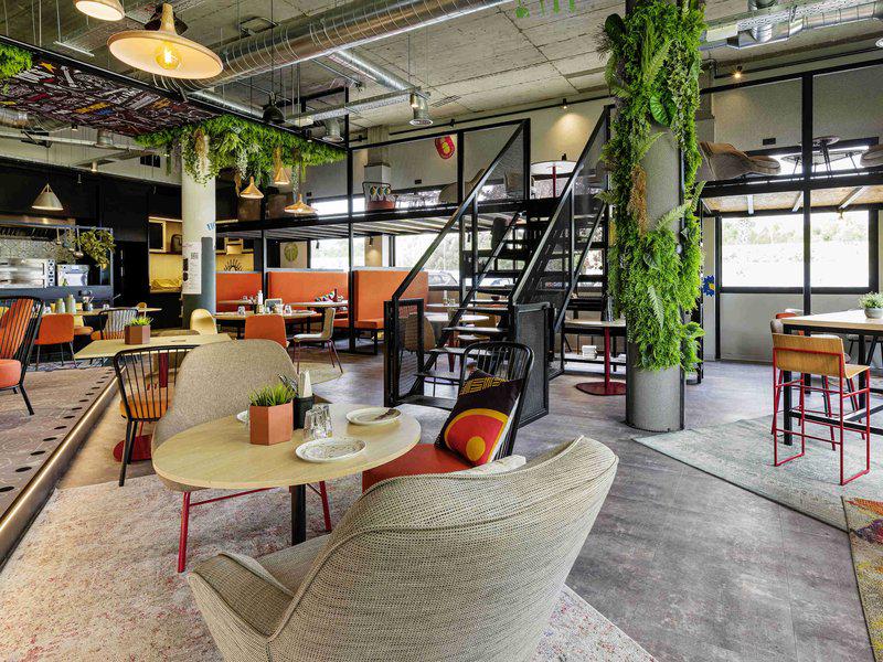 50DC6E92113249AE503C97984623BD9A