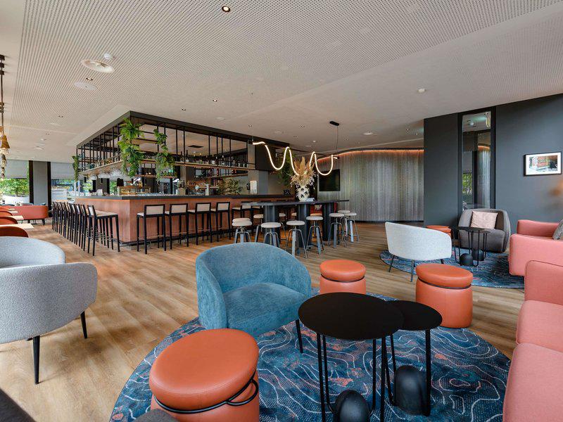 04B5BB37E9C5437DF21B16DC3E1526E2