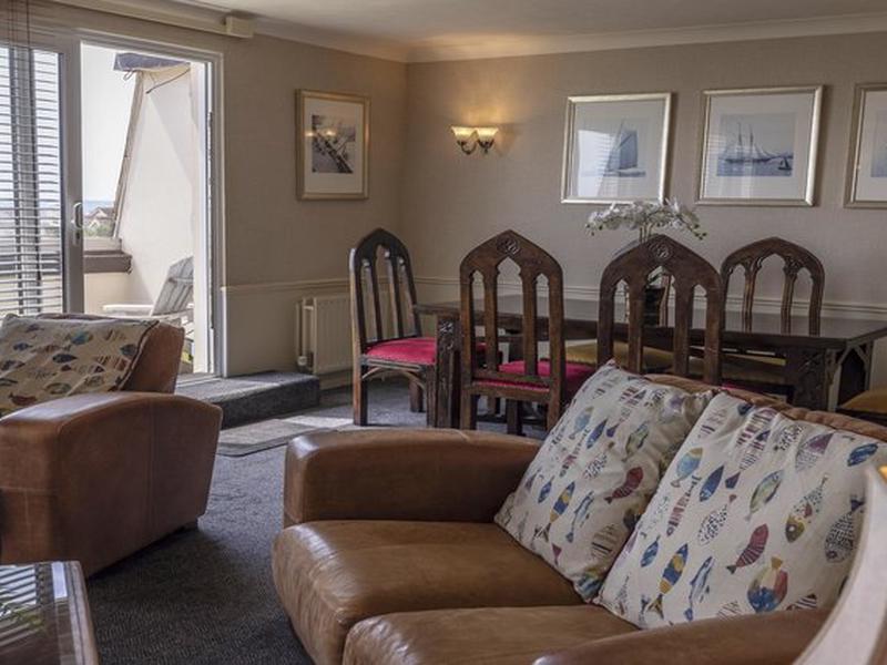 AE3E21320CF087A2450CAD9D02C9B102