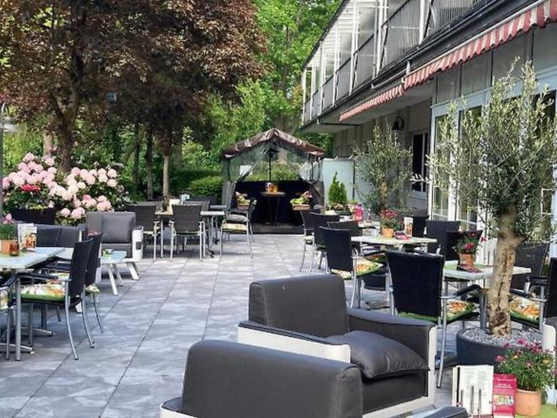 3B0DF09133C7F629F6CC591868D6E1AB