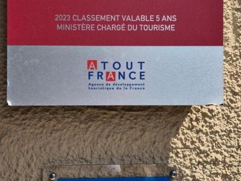 FD8C5D002056037E7A3F56418C914A63