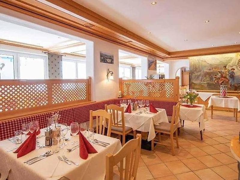 A0EFE63C56D8BFEB8C8A40BC7880931B