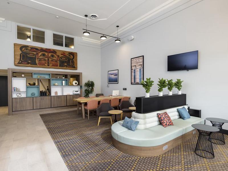 FBD8C10D0900370E9363FD68833FFB86