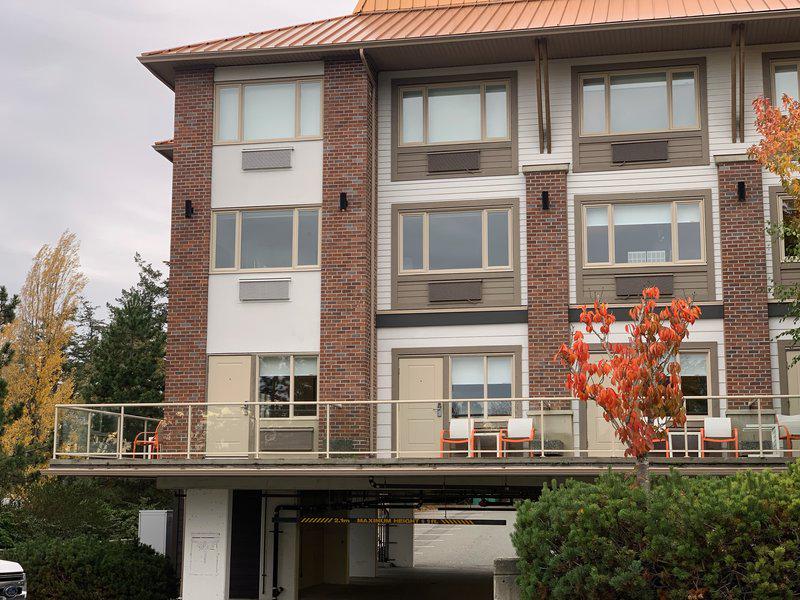 575C5B6D19452C9C74B8157D4094A575