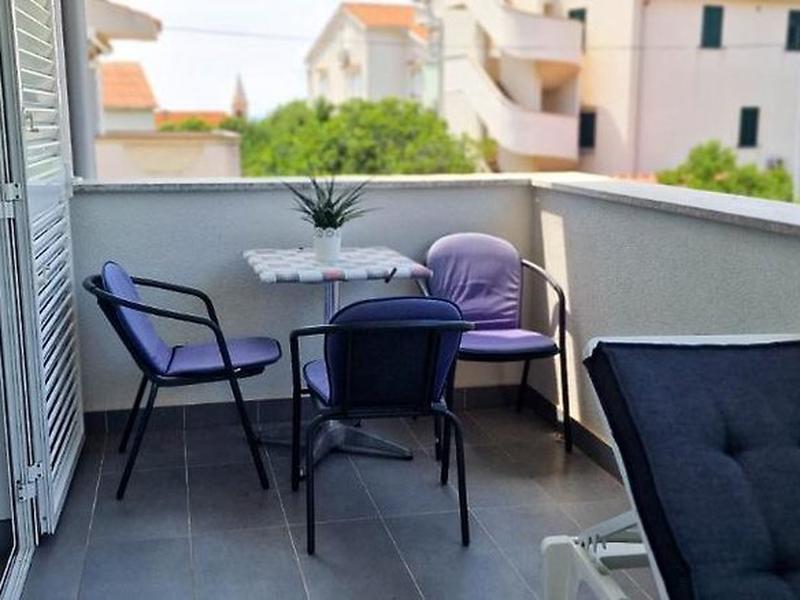 F05C6CFED7FB8250075A77DDCAFEA39C