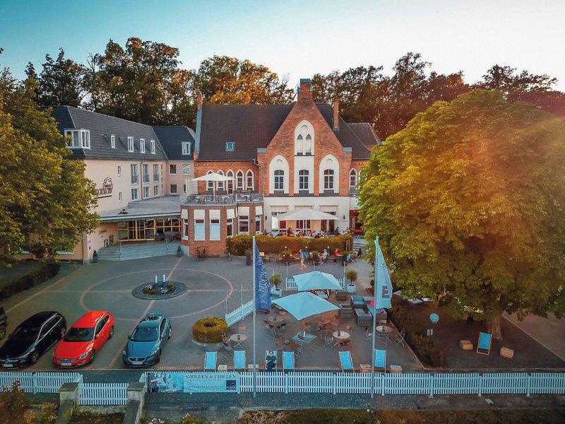 D8C966BE615012CADB989881FD7CEDB7