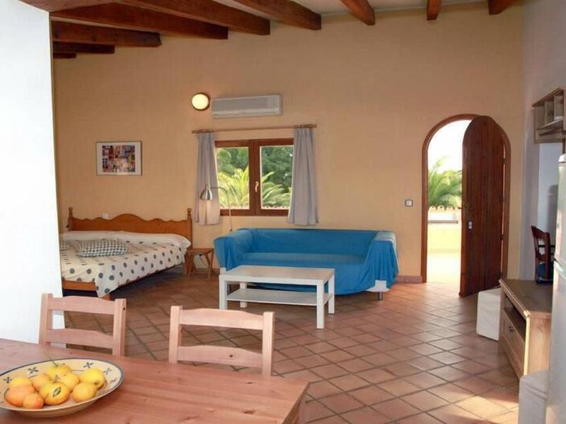 FF1BED1C1AF1348B8CC49CAFD5BE3335