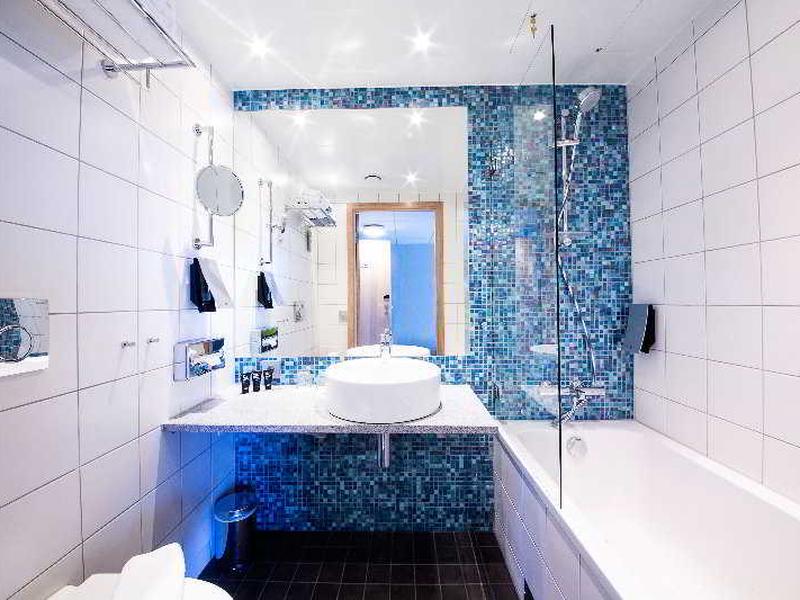 D2150D366AFF66546558772B022FCDF8