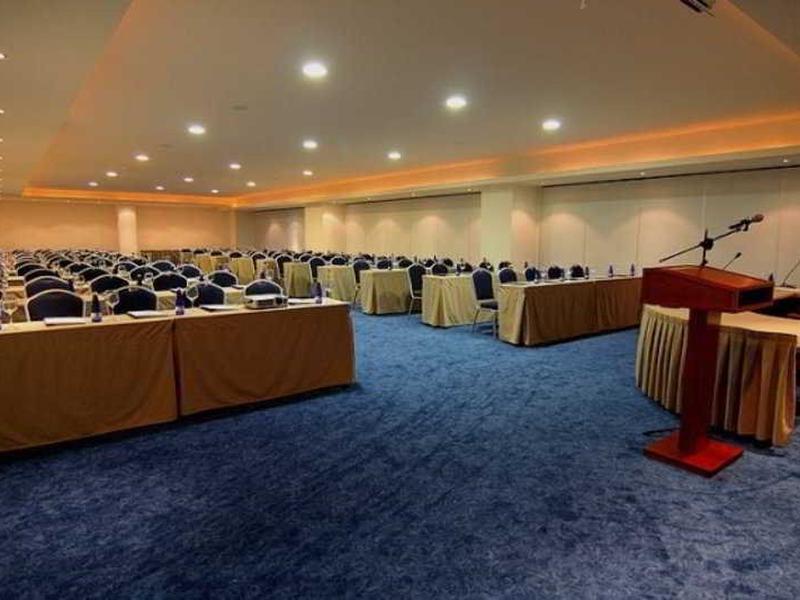 E352610A8F3340A013BA46FDEA002317