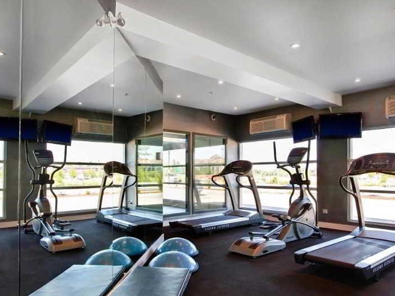 128F9E24D3ADE719F9B8F5D30BDB7D5D