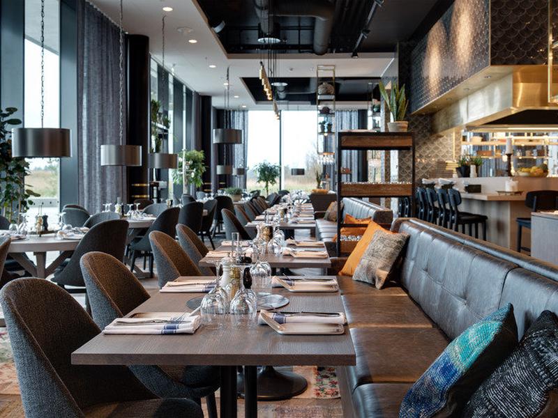 DC7E9792C5740D64125505D29BCD8F9F