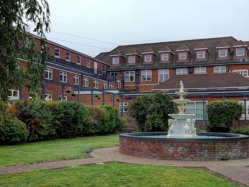 0BD82E56A8F1029AC17C2AB97565F07F