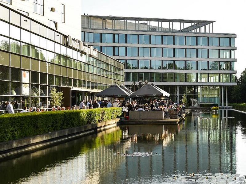 A0E6B1D97EB1B0717B2E63EB1E3DCD3B