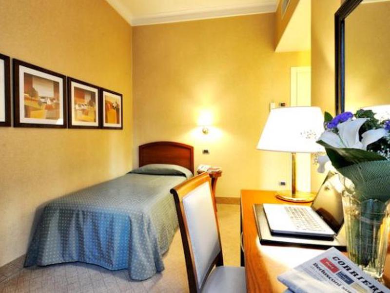 51DADD3D19F8C380C5F1826654B6019D