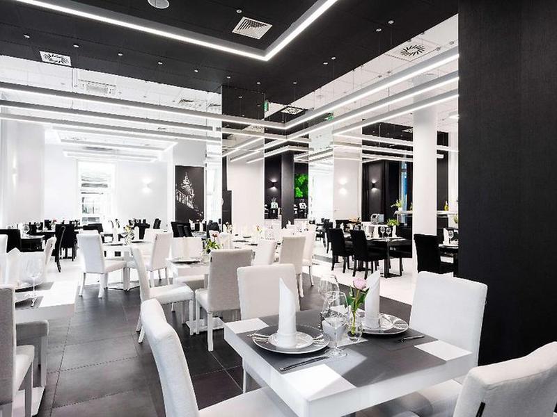 F0B6E62B91B280920F8589297FE965CE