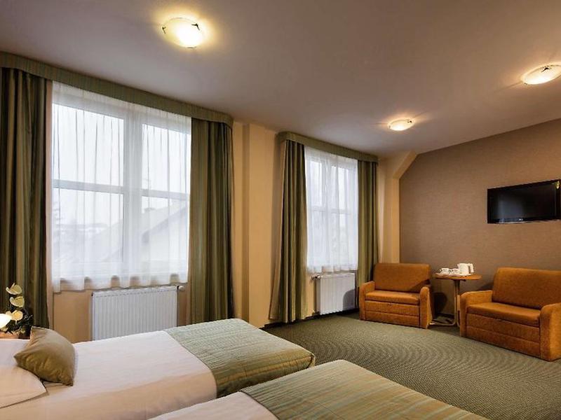 194A0717063A30167E5A98A78368B4EB