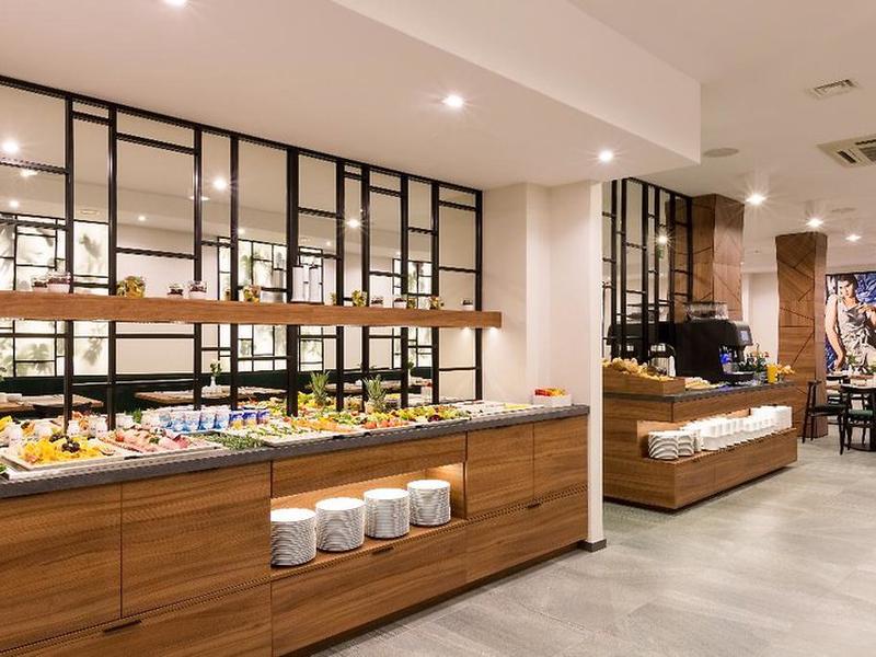 9109E717C21D74D38D43523F55126878