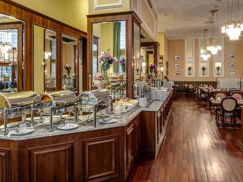 AB796FF9A7DE8E837F14734F392CBF7E