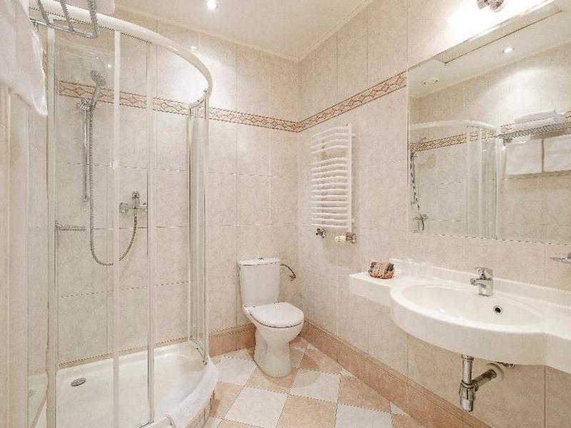 D62ECB0D1E52EDBDF00B321D080DE842