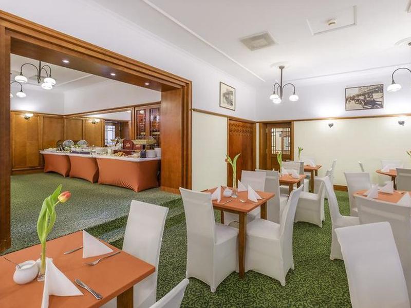 8E14C5B60895DFEB2A2DDEC77740657B