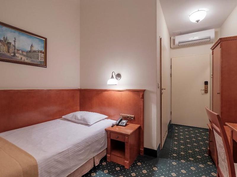 7F159C8E7564D96B1442EE6C697A354D