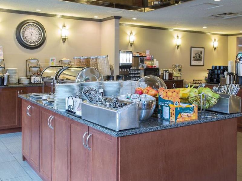 0A8EC0B1A18D304D5F2B61037ABB1E9D