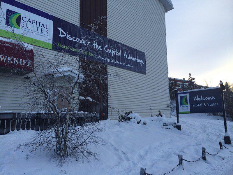 B678D217BFD9410C128E1A80D430B303