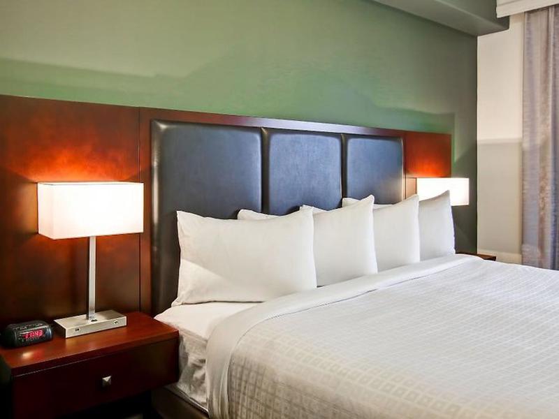 EE7EBE5EAF4D490AC770ADDBCB9DA793