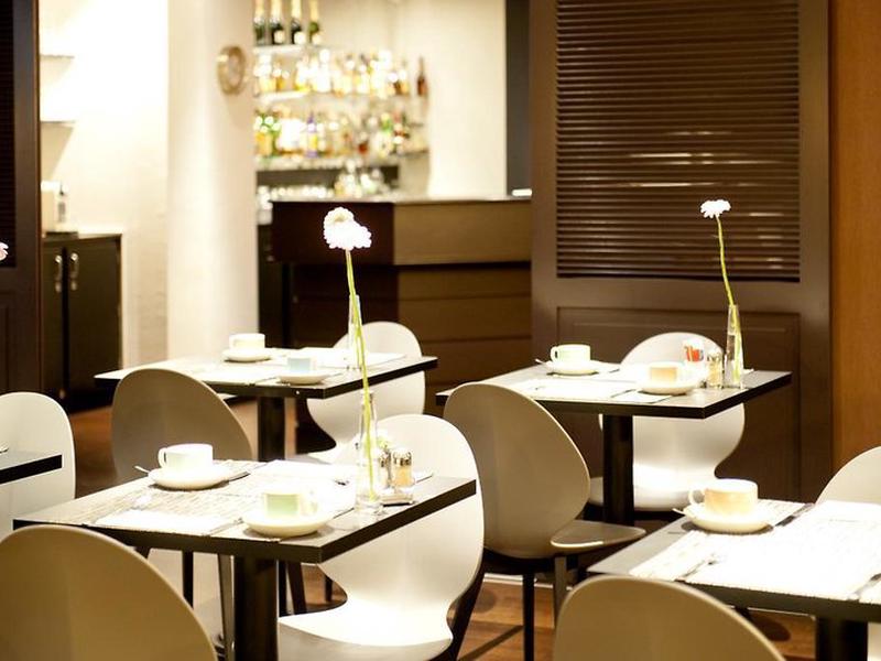 03D563CDECAB1F6CFE99C5F6CE51DDAC