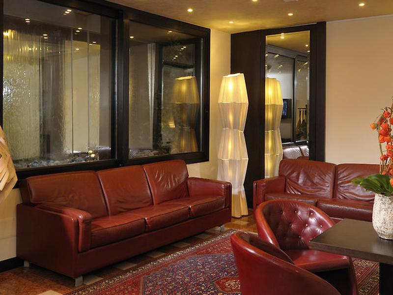 40A57F4C8C467301739F52850A390D57