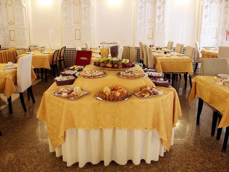 23F1A93FB3B18EF3B5E6D443808B09F5