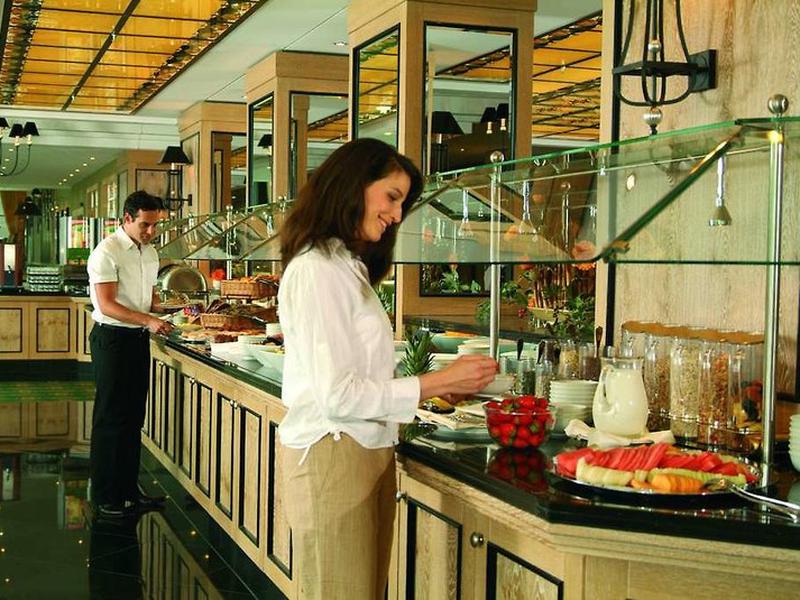 17697025E6D3FAE30098B60ADF893FFA