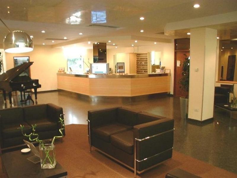 D305C73BED4164F3A030AE69E5F742C3