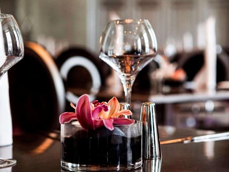 4C95A84D3B3BD9A3AFC8562E3613A17C