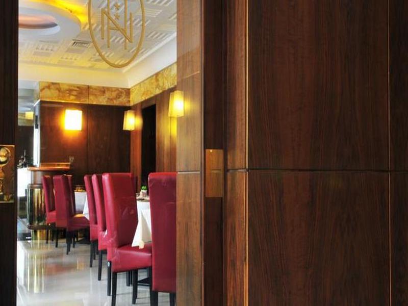 7B74ECA4E9C53D0447C504C12AAE827B